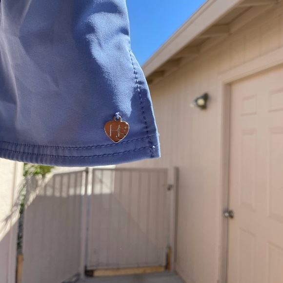 Nurse/EMT Scrubs Dickies brand and HeartSoul! - Picture 1 of 16